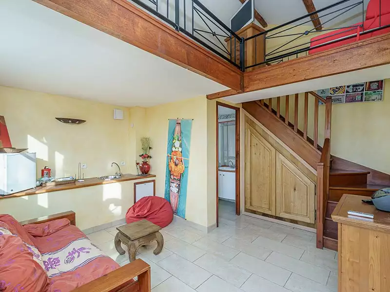 Maison, 200 m²