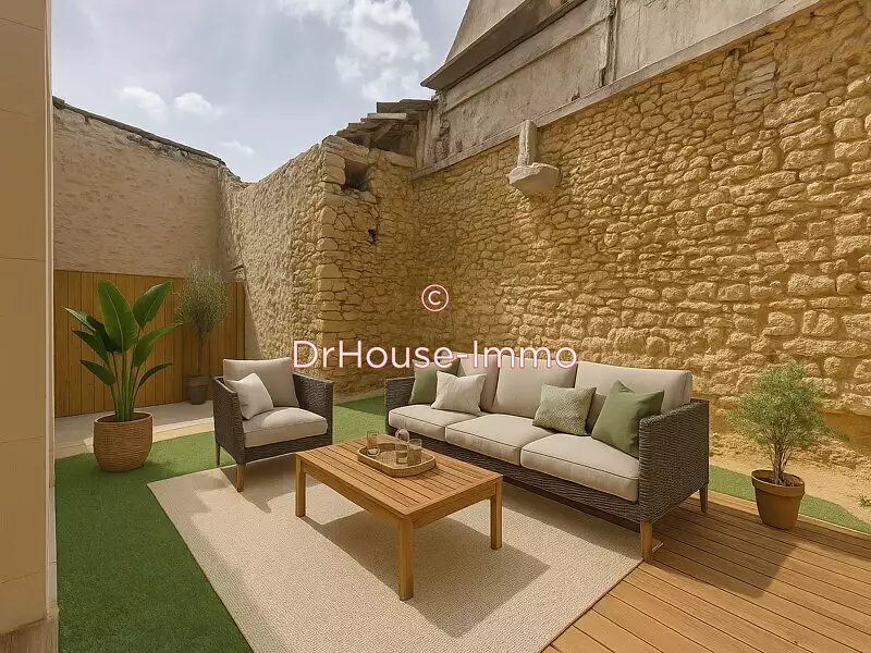 Maison, 220 m²