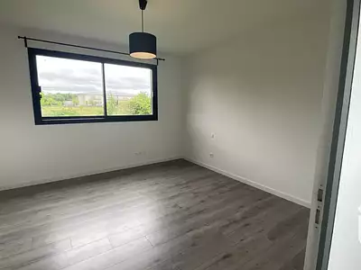 Maison, 225 m²