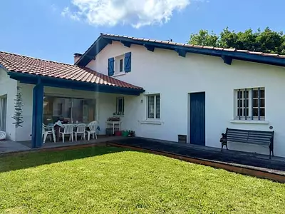 Maison, 157 m²