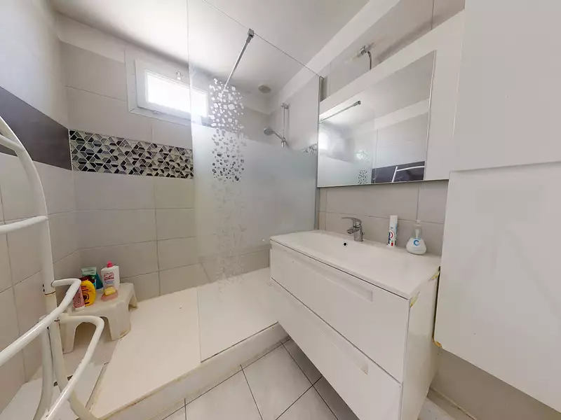 Maison, 94 m²