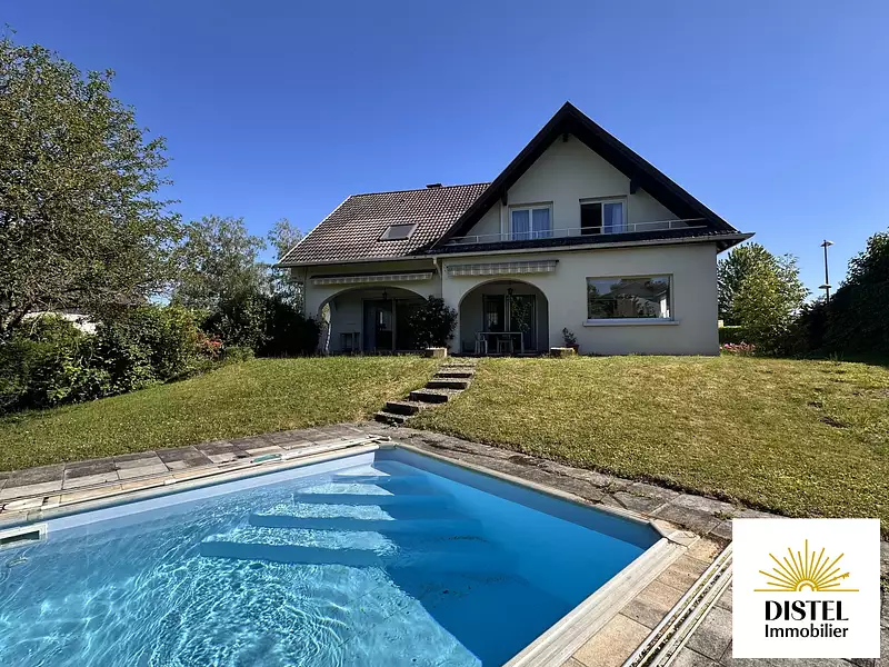 Maison, 176,73 m²