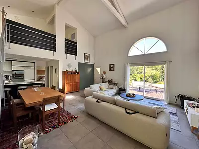 Maison, 146 m²