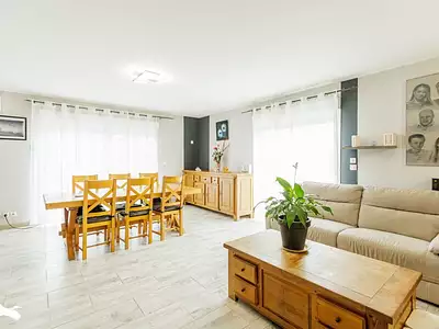 Maison, 114 m²