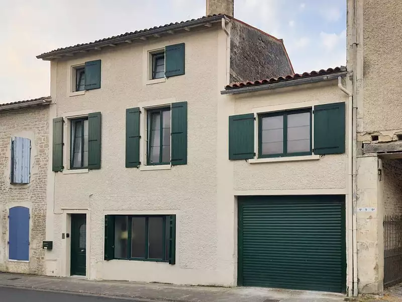 Maison, 190 m²