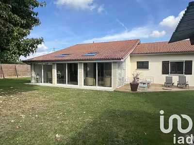 Maison, 153 m²