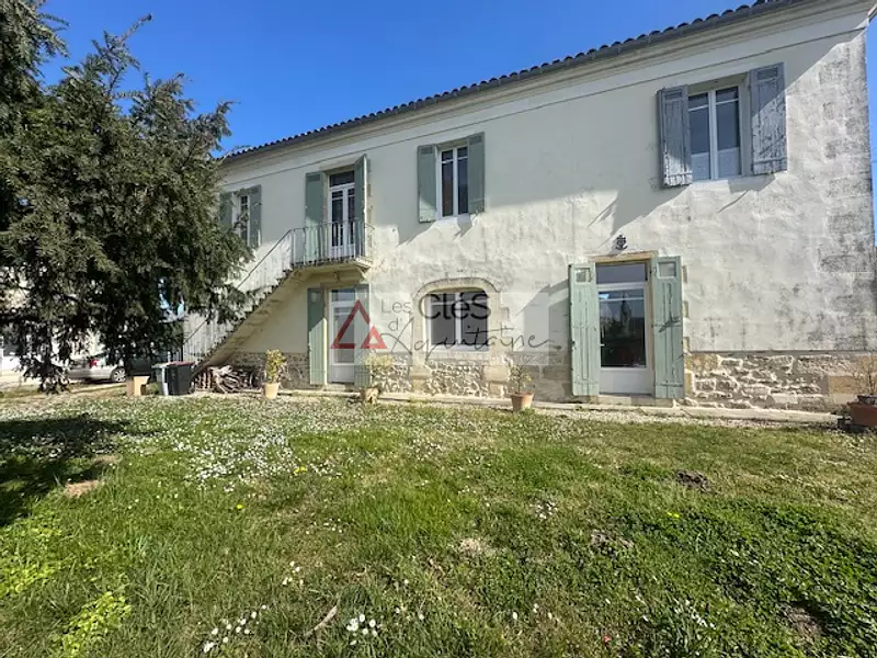 Maison, 162 m²