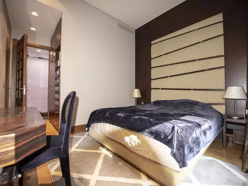 Appartement, 330 m²