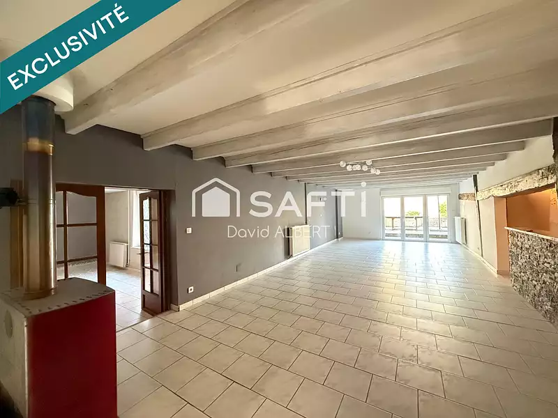 Maison, 248 m²