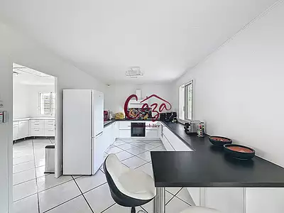Maison, 143 m²