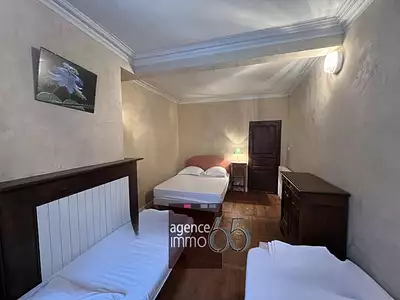 Maison, 237 m²