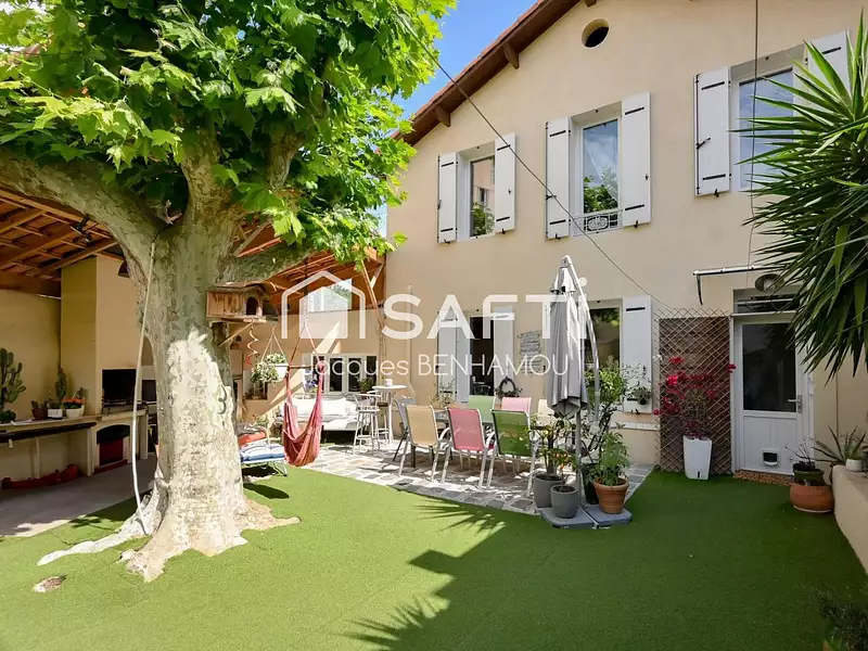 Maison, 157 m²
