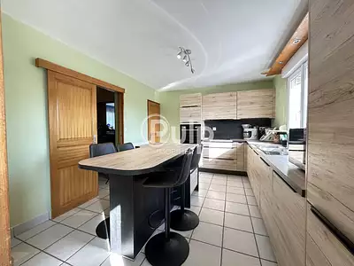 Maison, 148 m²