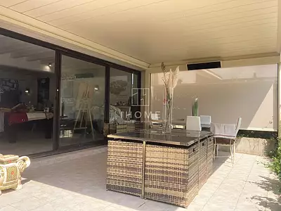 Immeuble, 203 m²