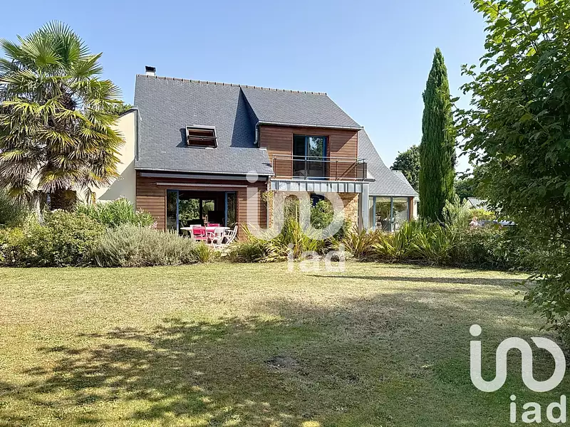 Maison, 225 m²