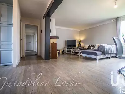 Maison, 225 m²