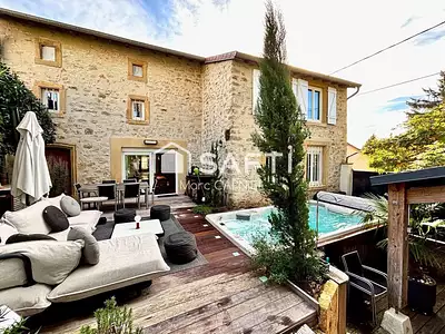 Maison, 335 m²