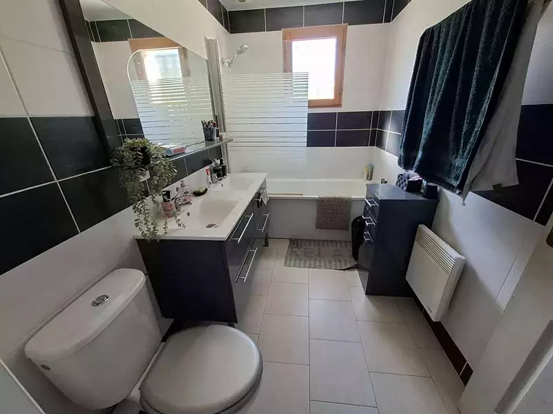 Maison, 137 m²