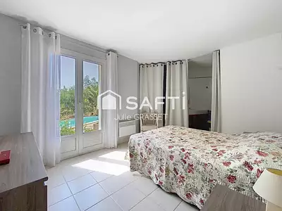 Maison, 161 m²