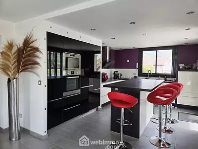 Maison, 224 m²