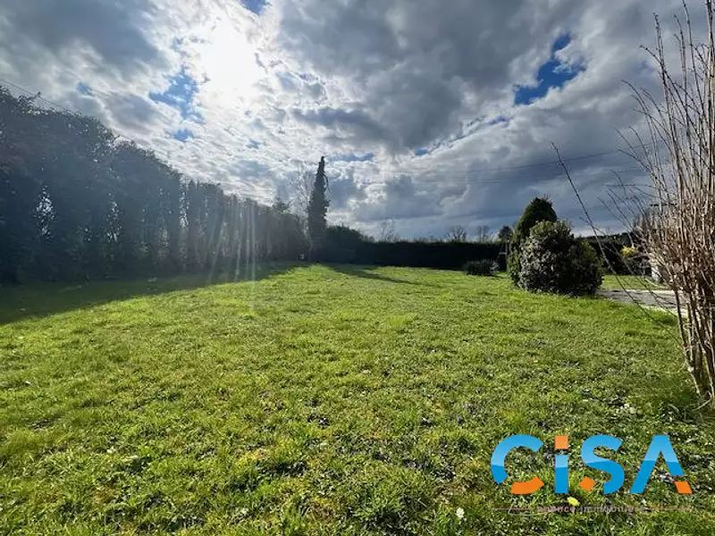 Terrain, 340 m²