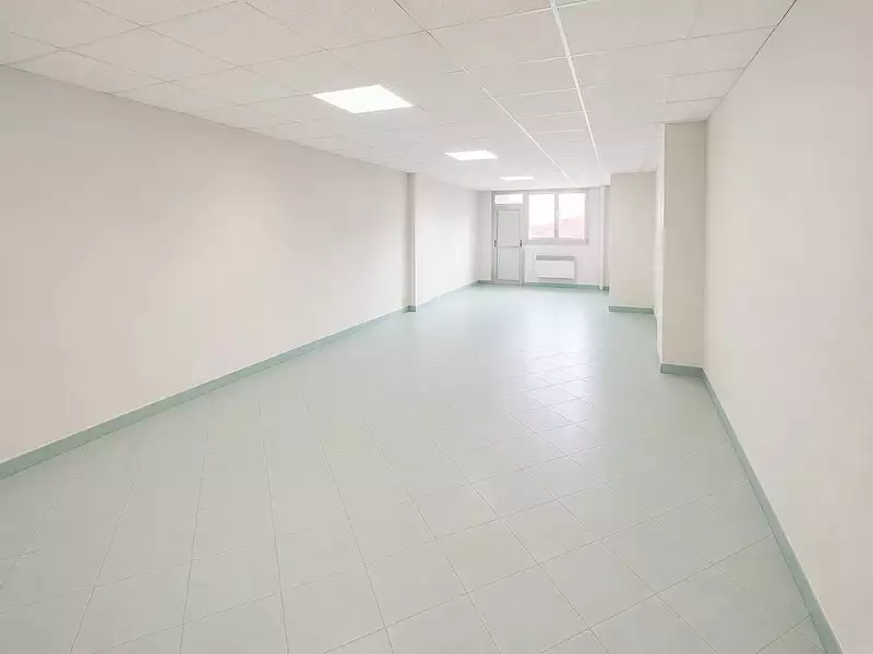 Divers, 246,73 m²