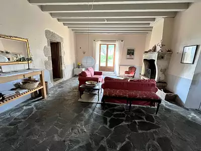 Maison, 273 m²