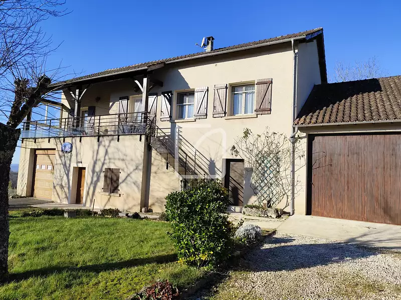 Maison, 167 m²