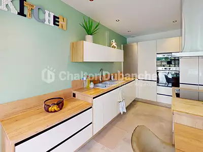 Maison, 146 m²