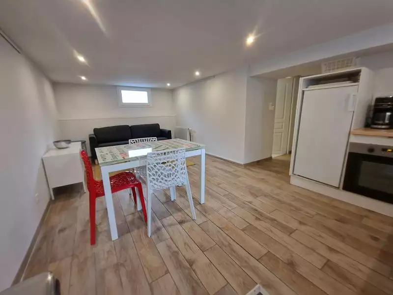 Immeuble, 200 m²
