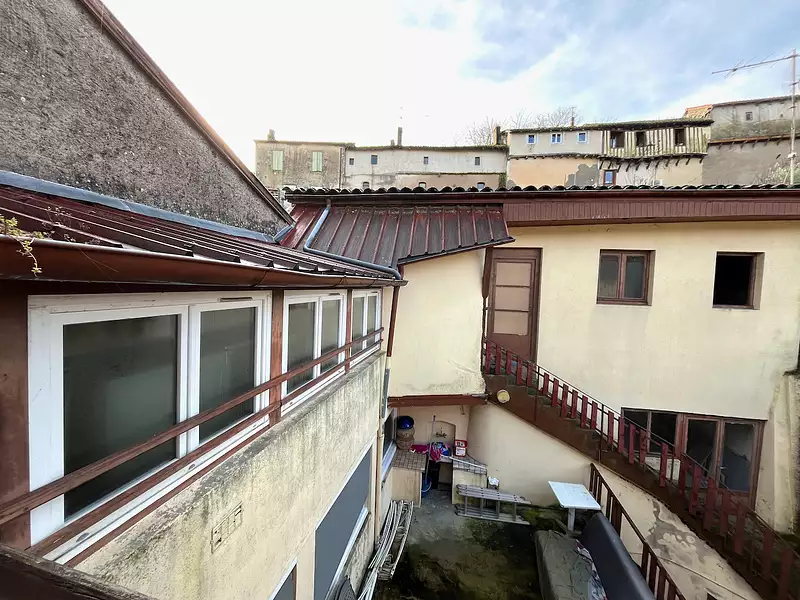 Immeuble, 211,42 m²