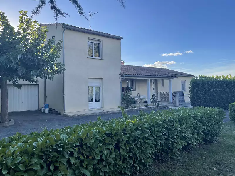 Maison, 174 m²