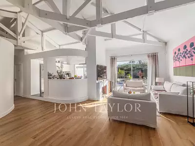Maison, 300 m²
