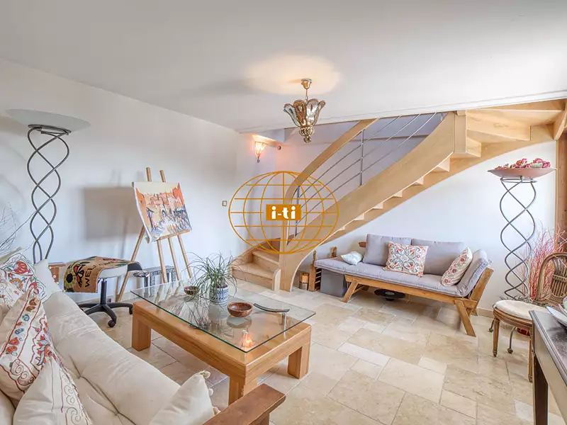 Maison, 273 m²