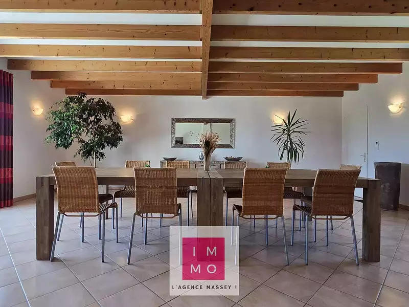 Maison, 211,82 m²