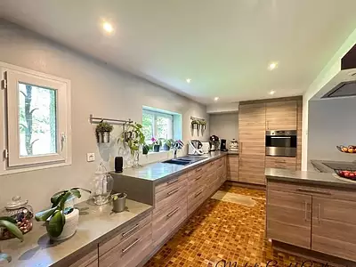 Maison, 185 m²