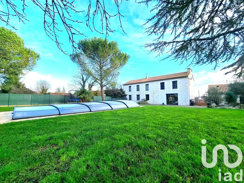Maison, 212 m²