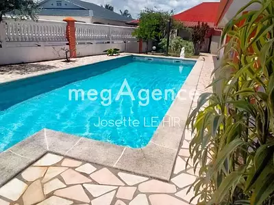 Maison, 105 m²