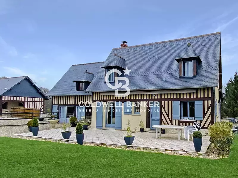 Maison, 204 m²