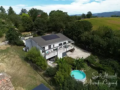 Maison, 212 m²