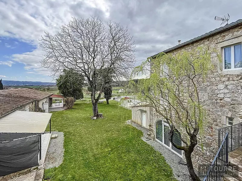 Maison, 559 m²