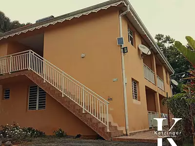 Immeuble, 240 m²