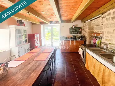 Maison, 390 m²