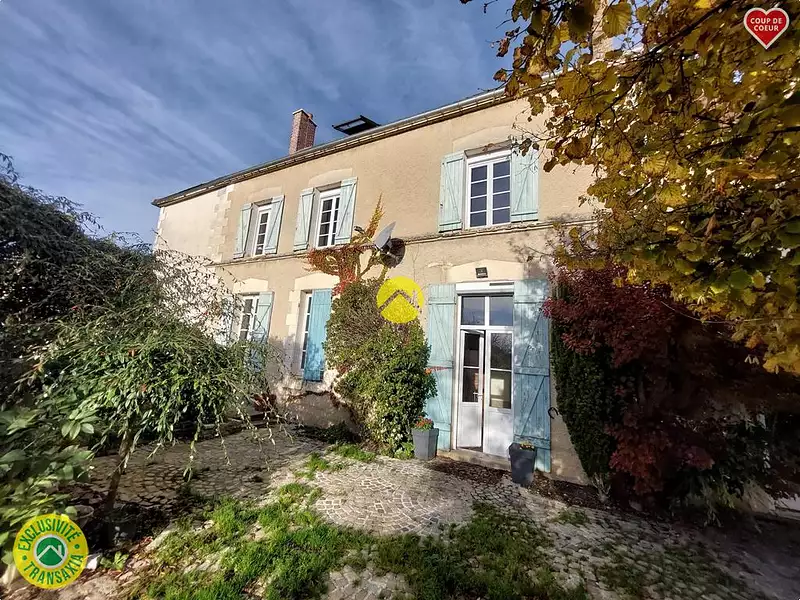 Maison, 248 m²