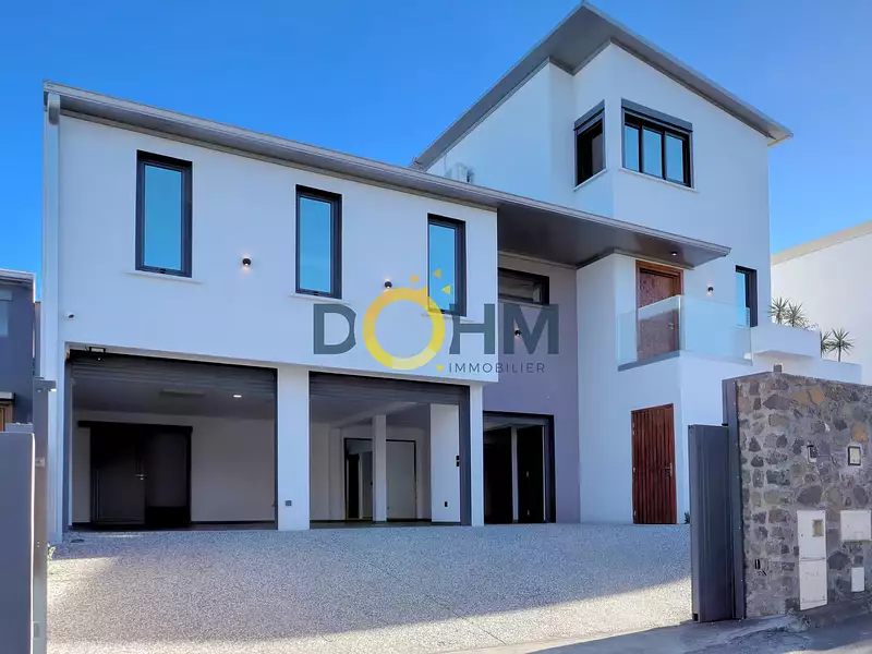 Maison, 144 m²