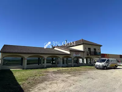 Maison, 639 m²