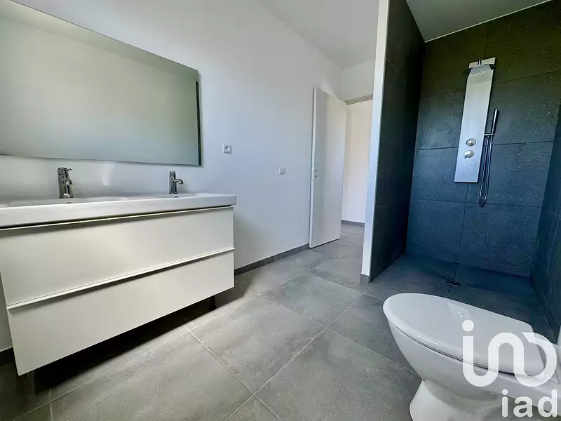 Maison, 124 m²