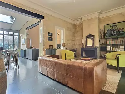 Maison, 185 m²