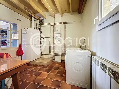 Maison, 225 m²