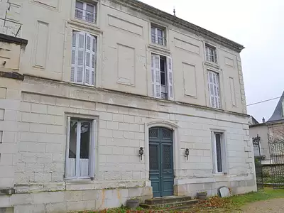 Maison, 240 m²